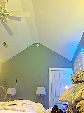 TrndSettr online show from 02-13-26, 12:21