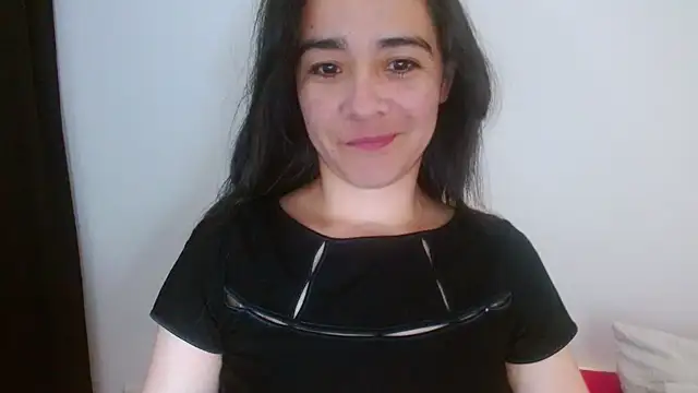 sensualstryp online show from 04-29-26, 01:54