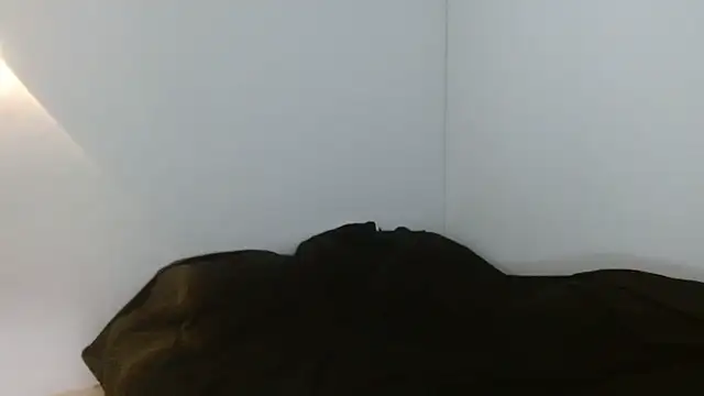 sensualstryp online show from 05-26-26, 04:32