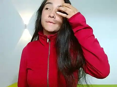 sensualstryp online show from 03-10-26, 02:04