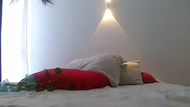 sensualstryp online show from 04-11-26, 10:46