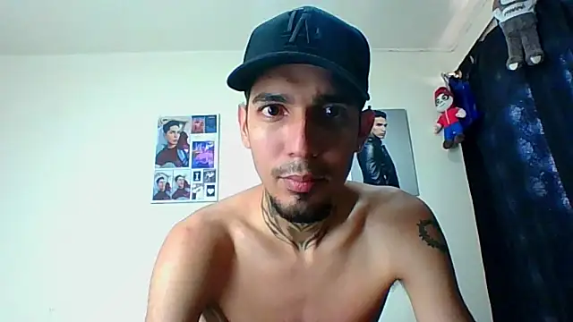 Snapshot of Stiward_newman chatting on 03-14-26, 02:01 Stiward newman online show from 03-14-26, 02:01