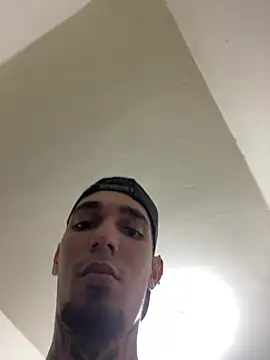 Snapshot of Stiward_newman chatting on 03-10-26, 05:00 Stiward newman online show from 03-10-26, 05:00