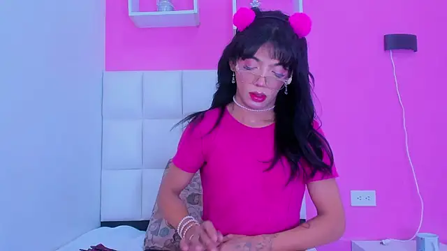 Baby doll XOXO online show from 02-12-26, 08:41