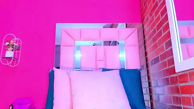 Baby doll XOXO online show from 02-15-26, 02:49