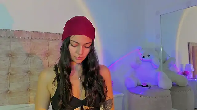 Jennifer Lee  online show from 02-19-26, 09:12