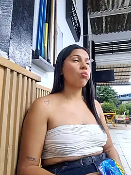 Snapshot of Cris18sexy chatting on 02-16-26, 09:34 Cris18sexy online show from 02-16-26, 09:34