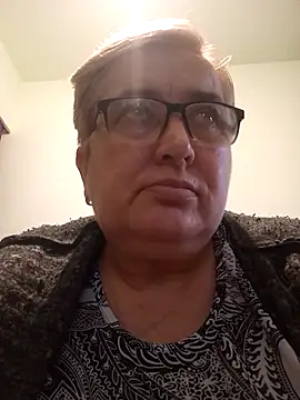 SusanStar874 online show from 03-26-26, 03:54