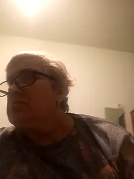 Snapshot of SusanStar874 chatting on 02-09-26, 06:39 SusanStar874 online show from 02-09-26, 06:39