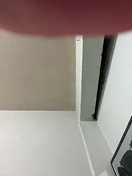 Andy12912 online show from 04-09-26, 07:31