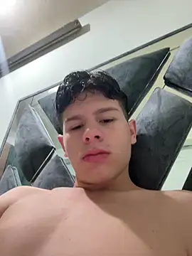 Snapshot of Andy12912 chatting on 01-31-26, 07:56 Andy12912 online show from 01-31-26, 07:56