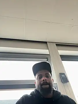 BigCatXLOfficial online show from 04-13-26, 11:58