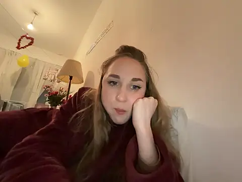 Snapshot of Wantlt chatting on 02-25-26, 07:58 Wantlt online show from 02-25-26, 07:58