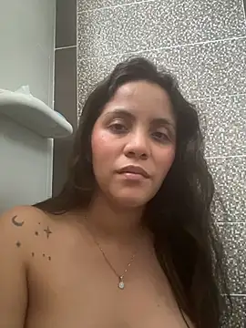 Snapshot of paulina_ponce chatting on 02-19-26, 10:18 paulina ponce online show from 02-19-26, 10:18