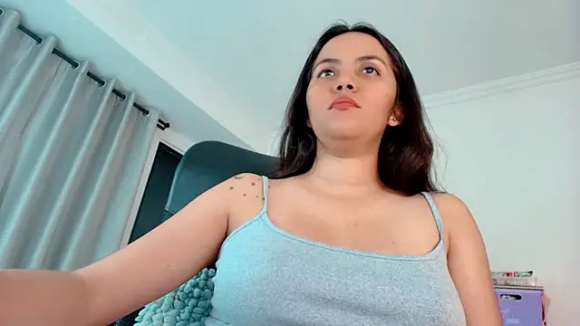 Snapshot of paulina_ponce chatting on 02-04-26, 11:55 paulina ponce online show from 02-04-26, 11:55