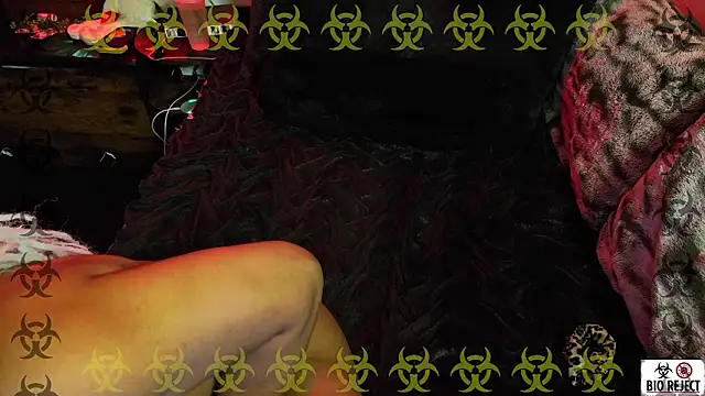 Snapshot of BioReject chatting on 02-25-26, 03:29 BioReject online show from 02-25-26, 03:29