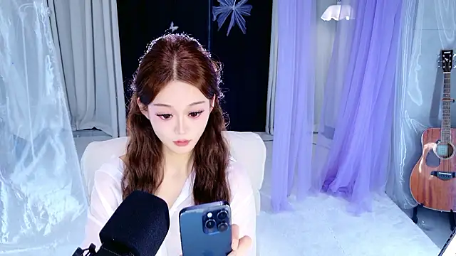 Snapshot of Dancer_Lucky-Nini chatting on 02-06-26, 09:38 Dancer Lucky-Nini online show from 02-06-26, 09:38