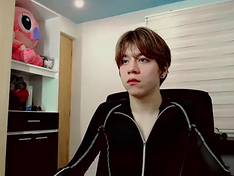 duvisex19 online show from 03-24-26, 02:33