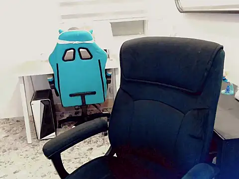 duvisex19 online show from 02-10-26, 06:01