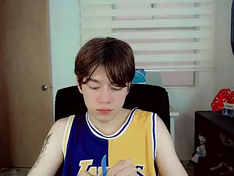 duvisex19 online show from 02-06-26, 09:22