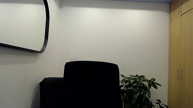 duvisex19 online show from 07-19-26, 01:03