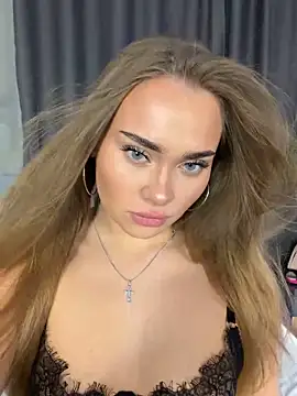 MonicaWestt online show from 05-21-26, 07:06
