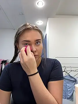 MonicaWestt online show from 03-17-26, 06:38