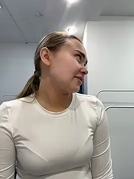 MonicaWestt online show from 03-22-26, 06:15