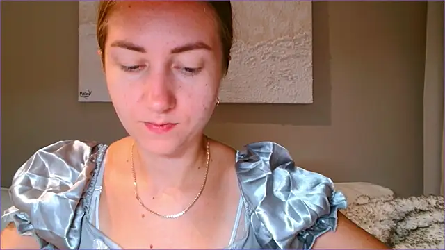 Snapshot of BluueSilk chatting on 10-23-25, 05:50 BluueSilk online show from 10-23-25, 05:50