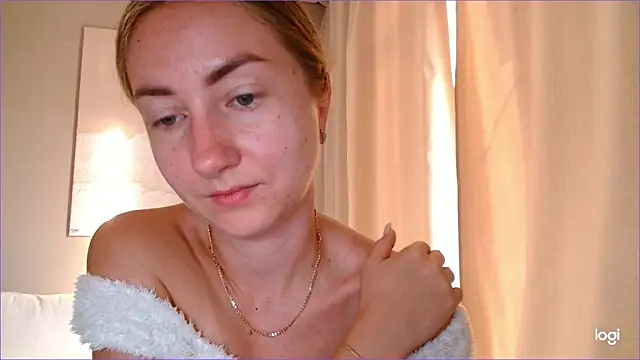 Snapshot of BluueSilk chatting on 09-24-25, 05:47 BluueSilk online show from 09-24-25, 05:47