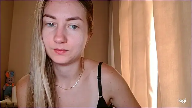 Snapshot of BluueSilk chatting on 09-17-25, 05:53 BluueSilk online show from 09-17-25, 05:53