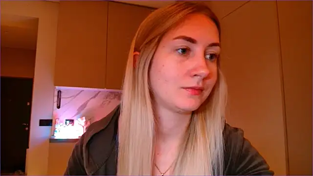 Snapshot of BluueSilk chatting on 01-19-26, 06:39 BluueSilk online show from 01-19-26, 06:39