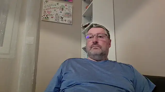 Snapshot of doudou310 chatting on 02-28-26, 04:56 doudou310 online show from 02-28-26, 04:56