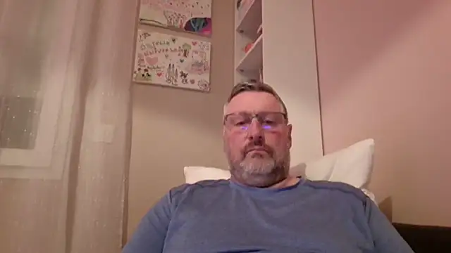 doudou310 online show from 03-28-26, 03:40