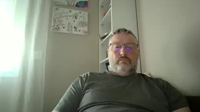 doudou310 online show from 03-27-26, 06:11