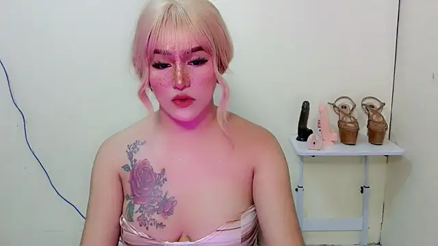 ChloeAsian online show from 05-05-26, 01:47