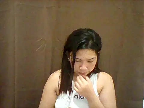 Snapshot of Aniya_09 chatting on 02-22-26, 01:30 Aniya 09 online show from 02-22-26, 01:30
