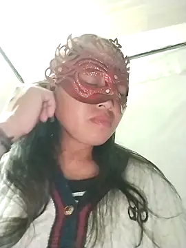 Snapshot of Couple246 chatting on 03-09-26, 02:31 Couple246 online show from 03-09-26, 02:31