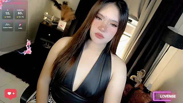 Snapshot of IsabellaXoXo69 chatting on 06-28-26, 06:20 IsabellaXoXo69 online show from 06-28-26, 06:20