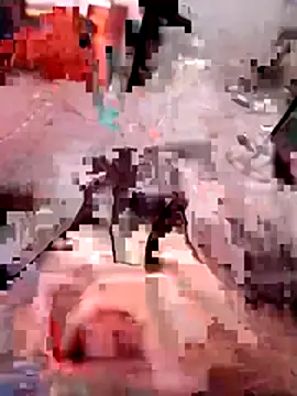 Snapshot of elvergon23139 chatting on 02-25-26, 09:03 elvergon23139 online show from 02-25-26, 09:03