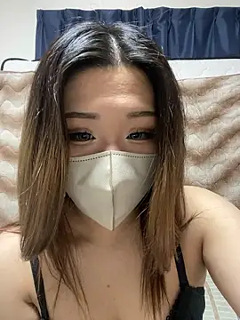 Snapshot of yurina_yurina0125 chatting on 02-13-26, 03:23 yurina yurina0125 online show from 02-13-26, 03:23