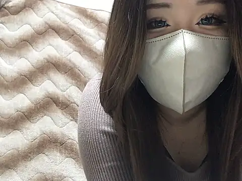 Snapshot of yurina_yurina0125 chatting on 02-17-26, 02:03 yurina yurina0125 online show from 02-17-26, 02:03