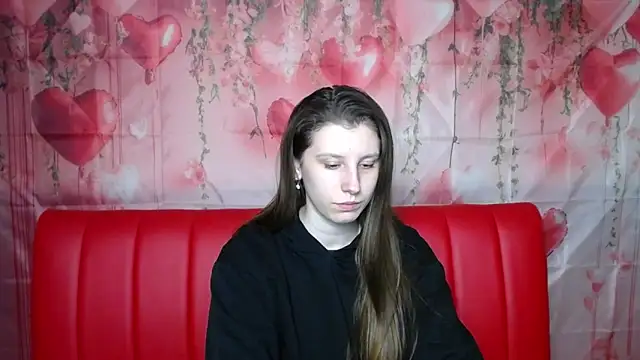 Snapshot of LilianaShine chatting on 02-05-26, 06:09 LilianaShine online show from 02-05-26, 06:09