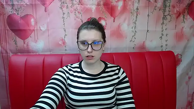 LilianaShine online show from 05-08-26, 05:00
