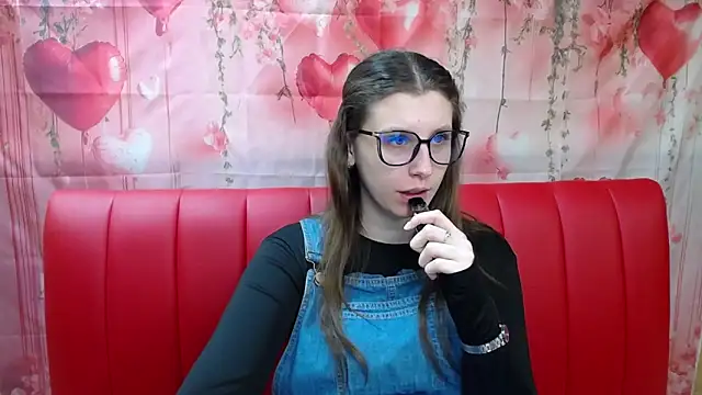 LilianaShine online show from 03-11-26, 05:56