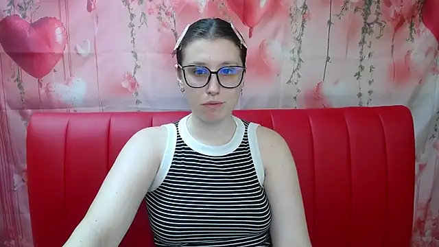 LilianaShine online show from 05-26-26, 05:16