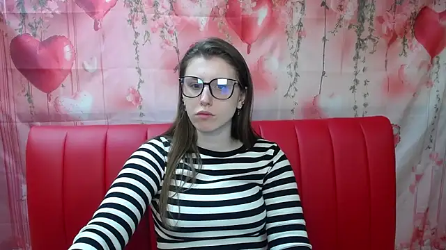 LilianaShine online show from 05-30-26, 05:03
