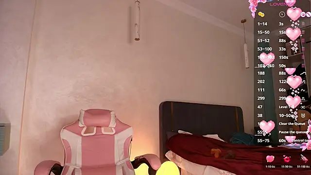 Snapshot of millaa_bella chatting on 05-16-26, 10:20 millaa bella online show from 05-16-26, 10:20