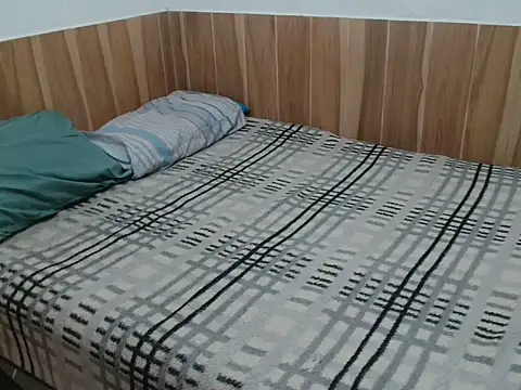 LatinLeone online show from 06-26-26, 12:22