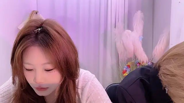 SM JIAJIA ZL online show from 04-09-26, 03:51